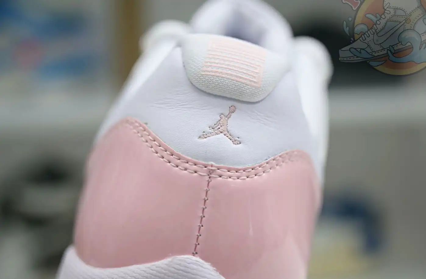 Jordan Air Jordan 11 Low WMNS