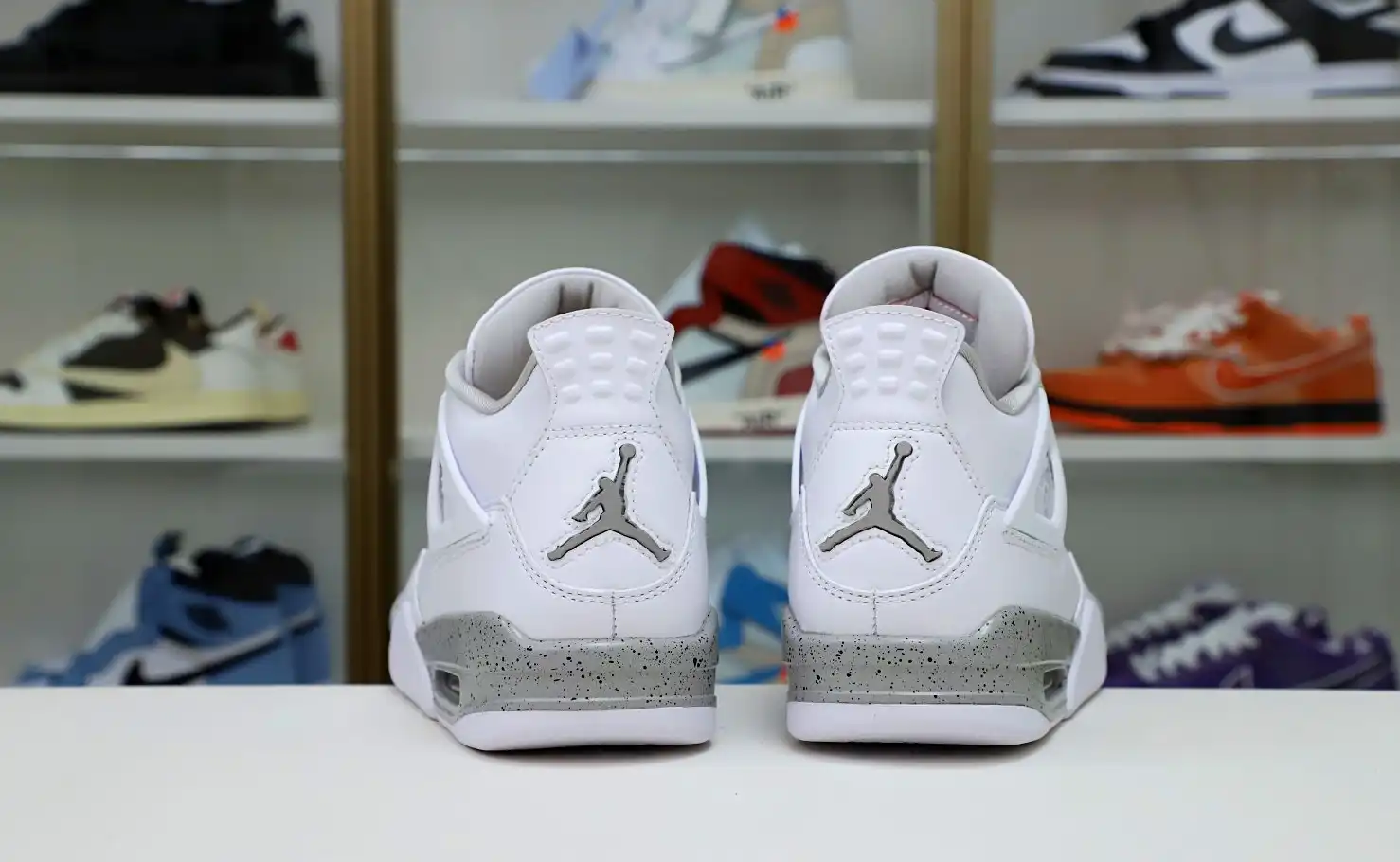 AIR JORDAN 4 RETRO 'WHITE OREO'