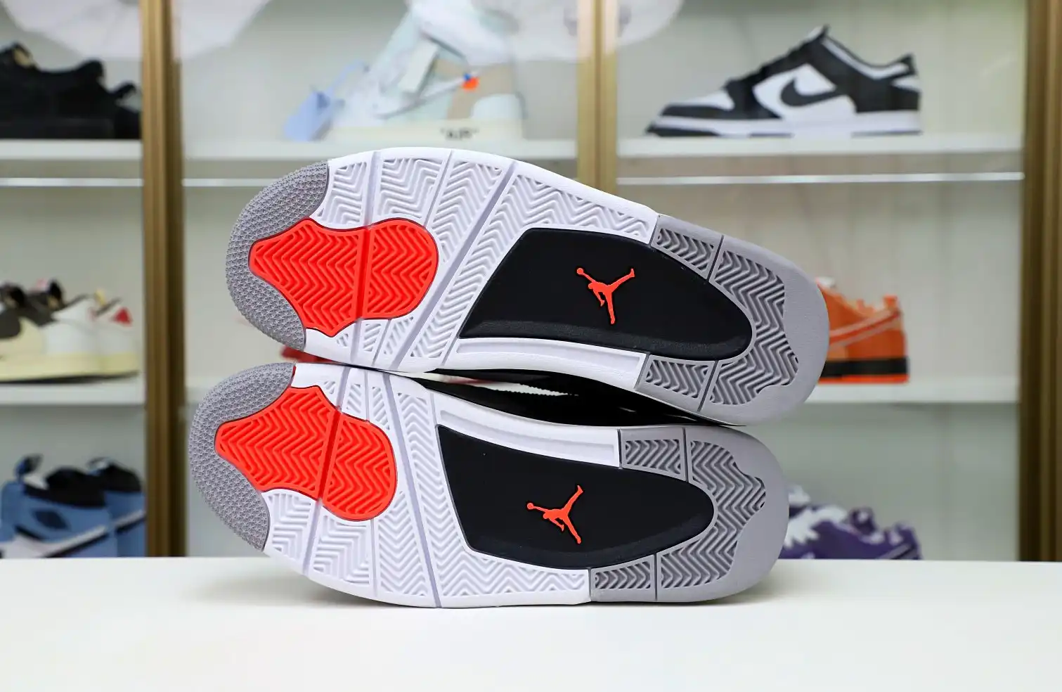 AIR JORDAN 4 INFRARED