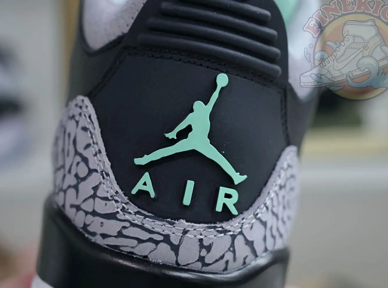 Air Jordan 3 Green Glow