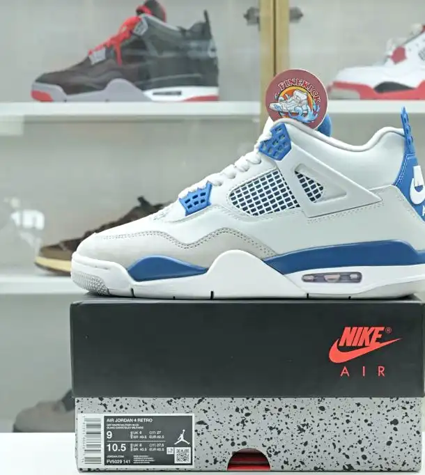 Air Jordan 4 "Military Blue" 2024