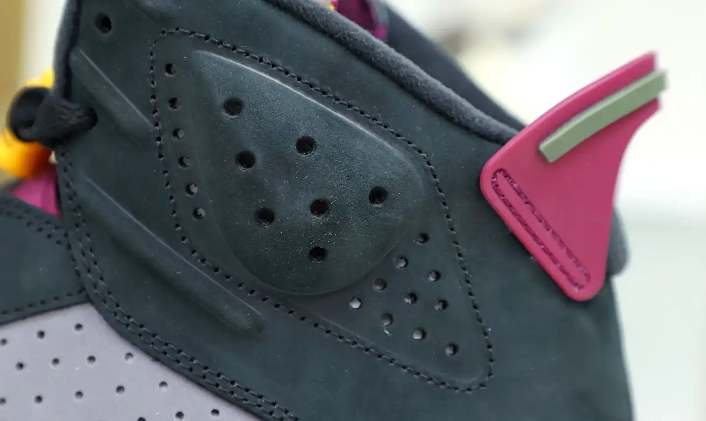 AIR JORDAN 6 RETRO BORDEAUX