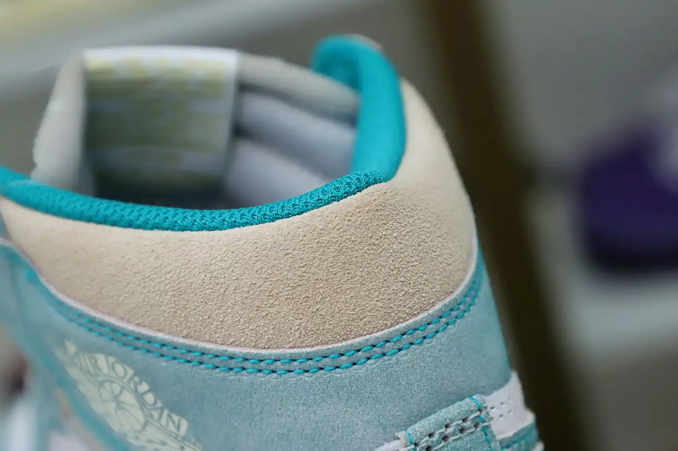 AIR JORDAN 1 RETRO HIGH OG 'TURBO GREEN'