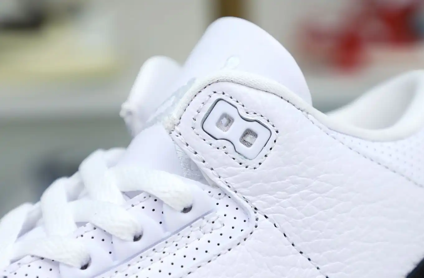 FRAGMENT DESIGN X AIR JORDAN 3 RETRO SP 'WHITE'