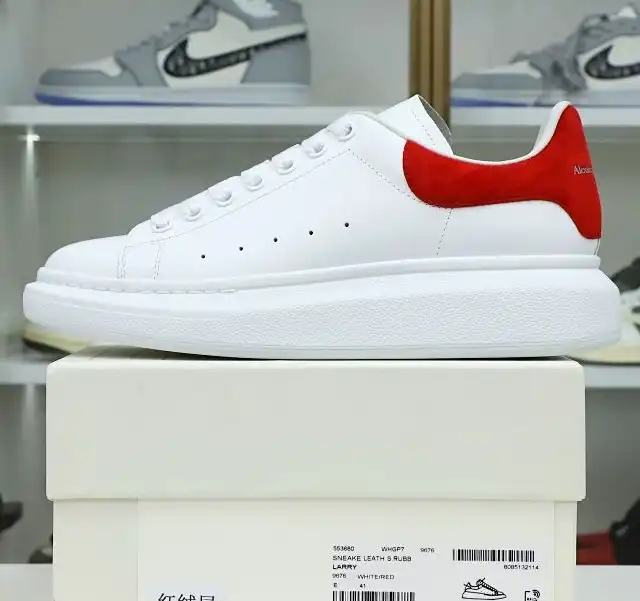 hype ALXNDER MC MCQUEEN WHITE SMOOTH CALF LEATHER RED SUEDE