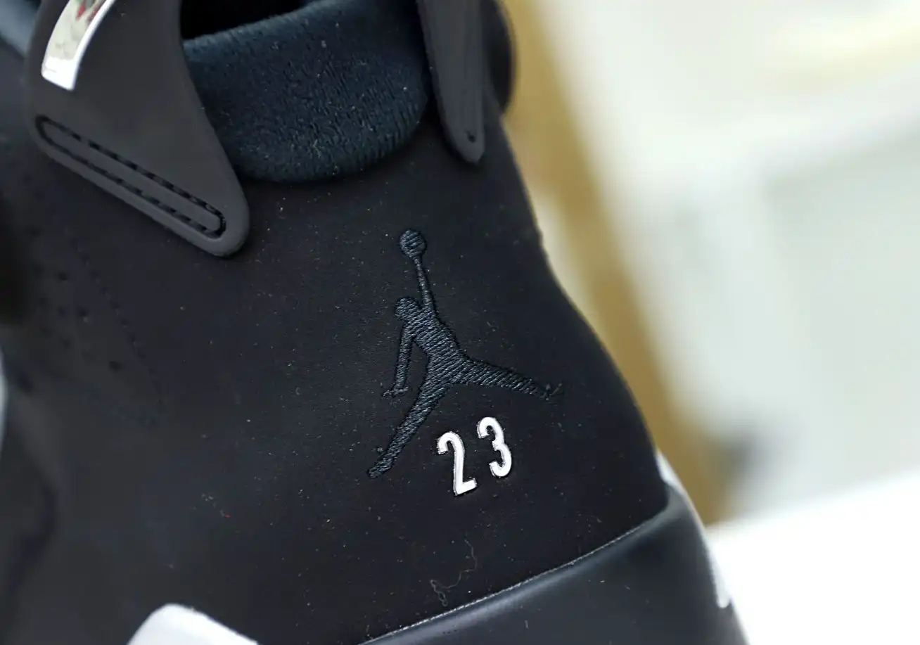 AIR JORDAN 6 CHROME