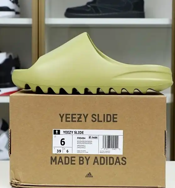 hype Yeezy Slide "resin" FX0494