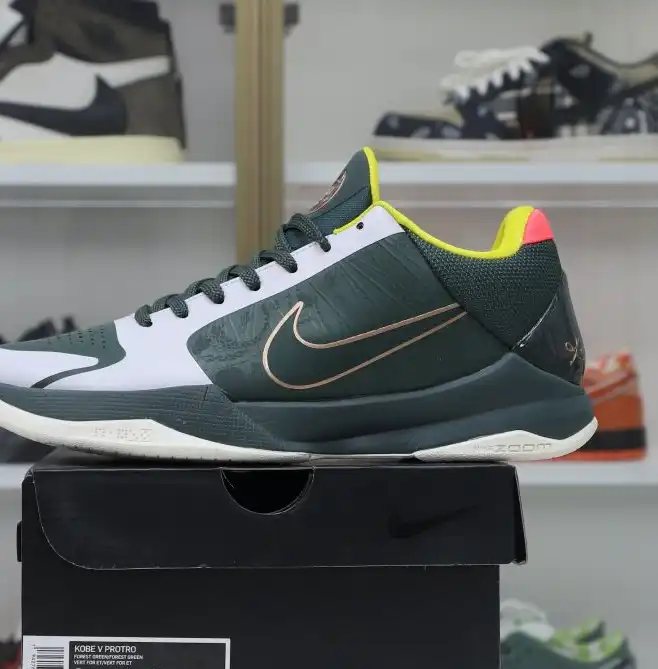 hype Nike Zoom Kobe 5 Protro EYBLForest Green