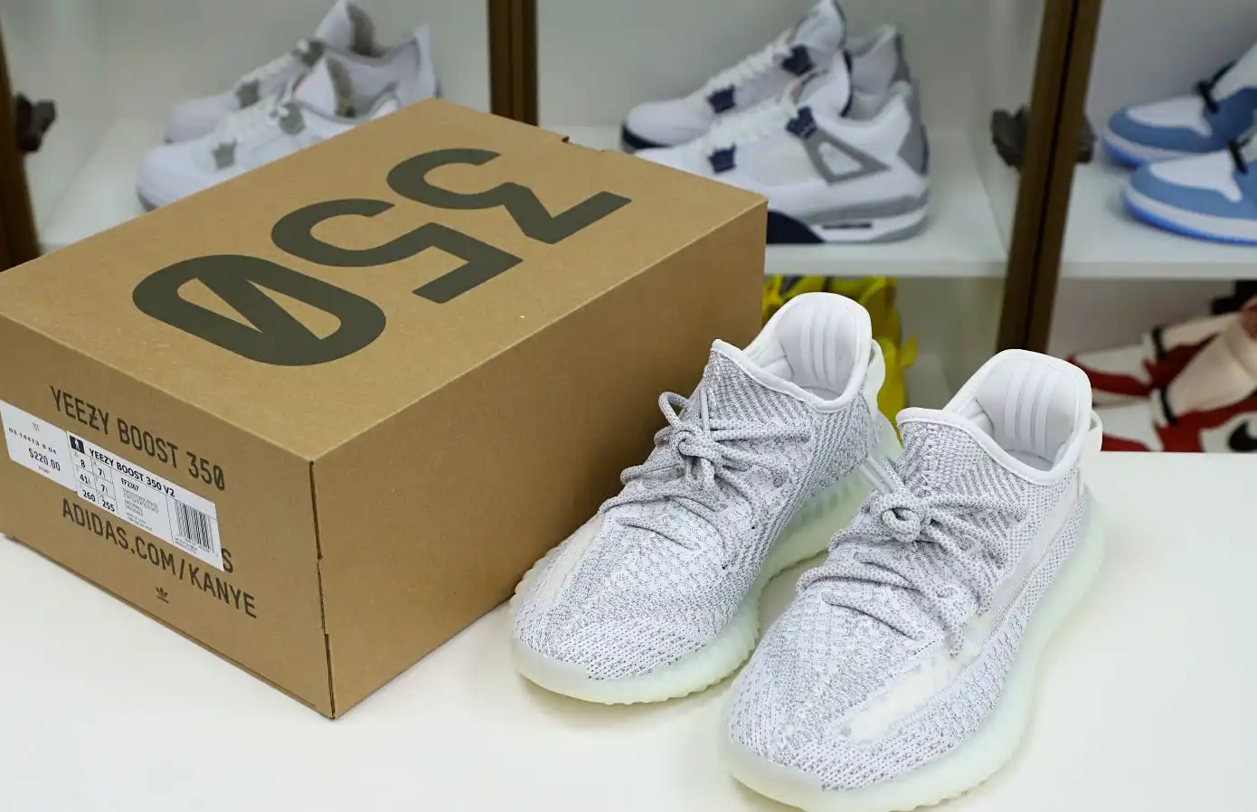 hype YEEZY BOOST 350 V2 'STATIC REFLECTIVE'