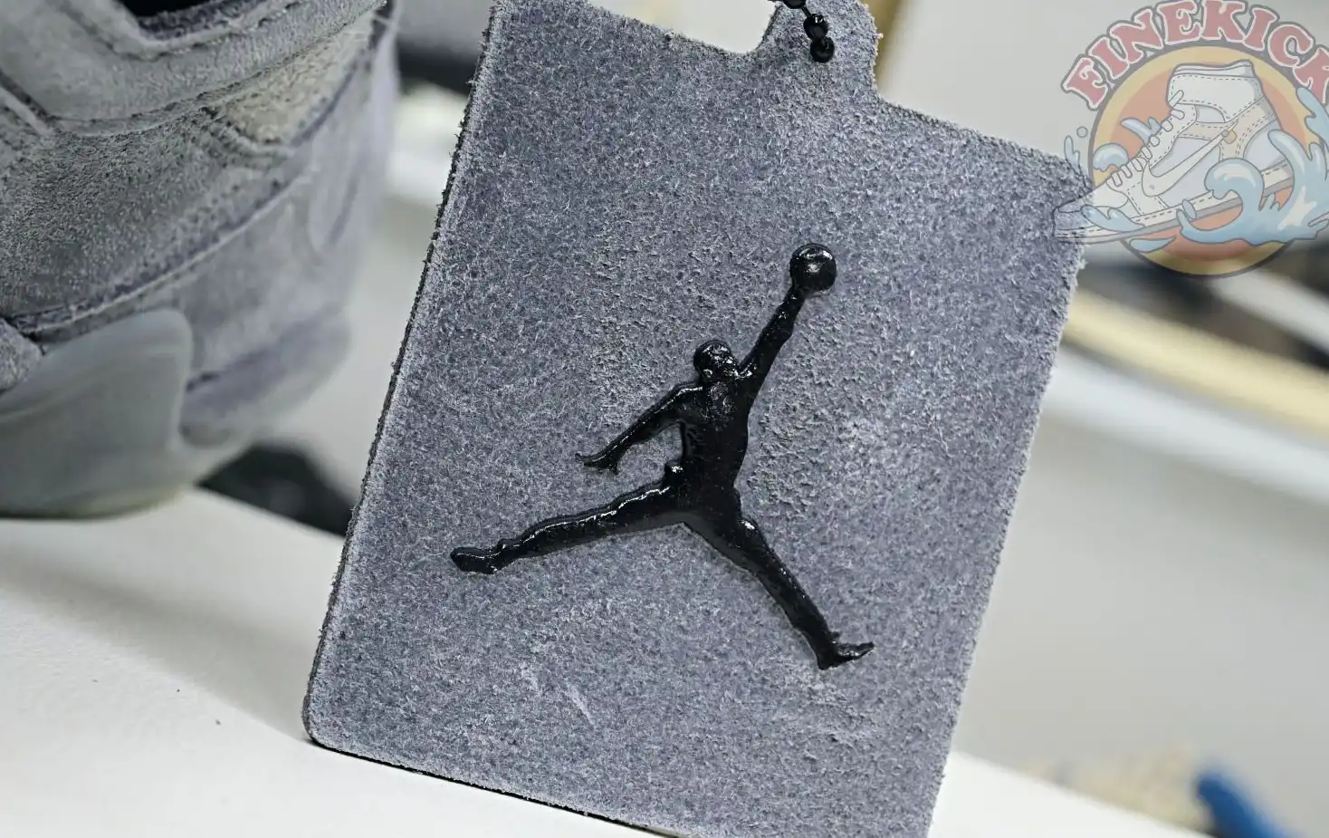 Jordan Air Jordan 4 retro kaws