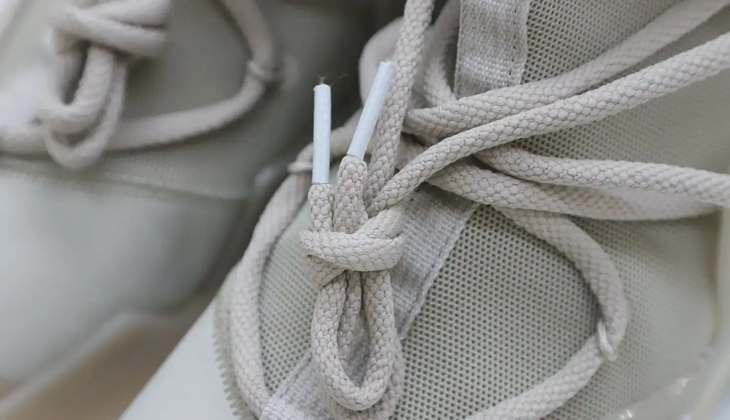 hype Nike Air Fear of God 1  oatmeal fog