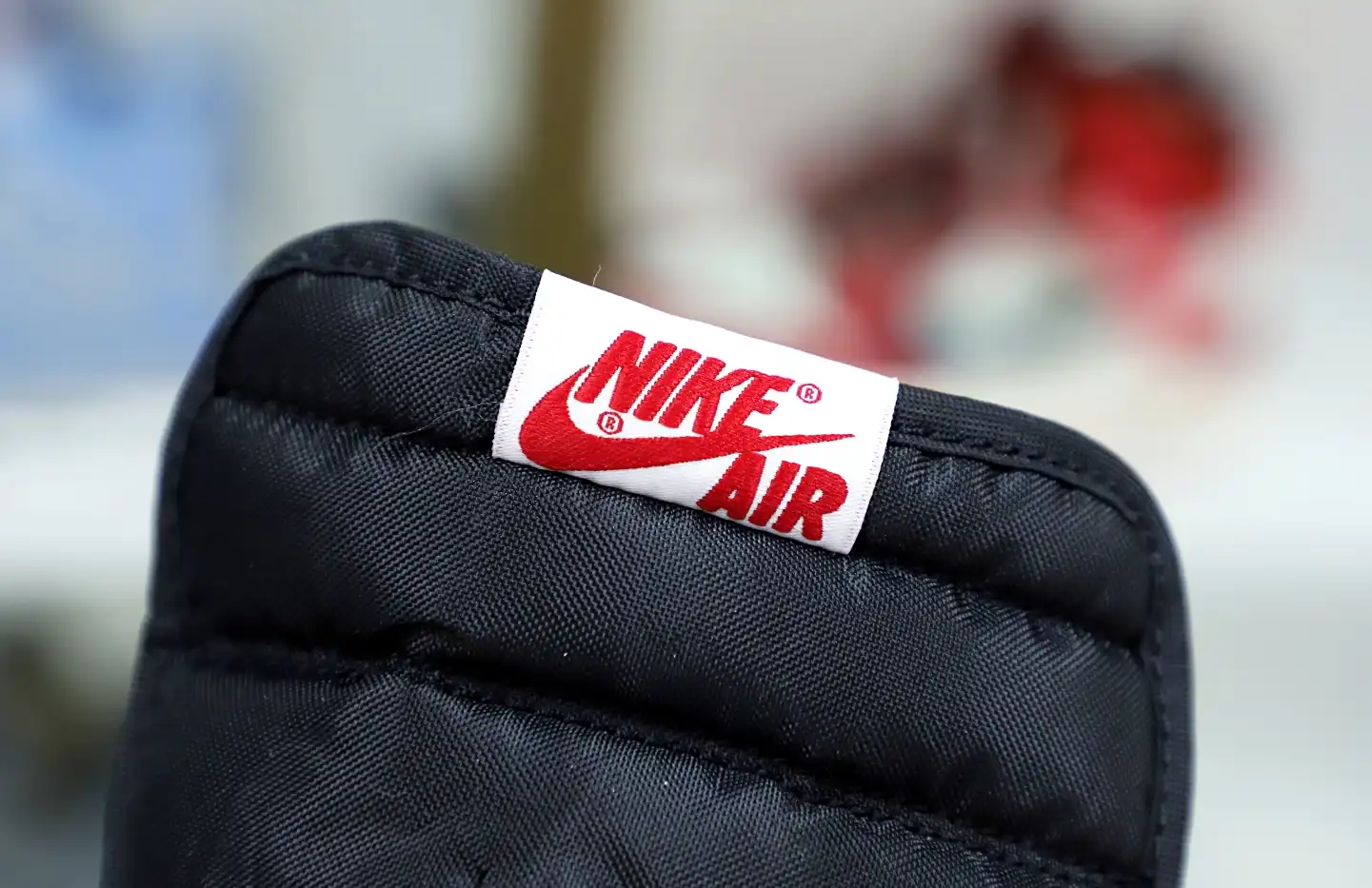 AIR JORDAN 1 RETRO HIGH OG 'FEARLESS'