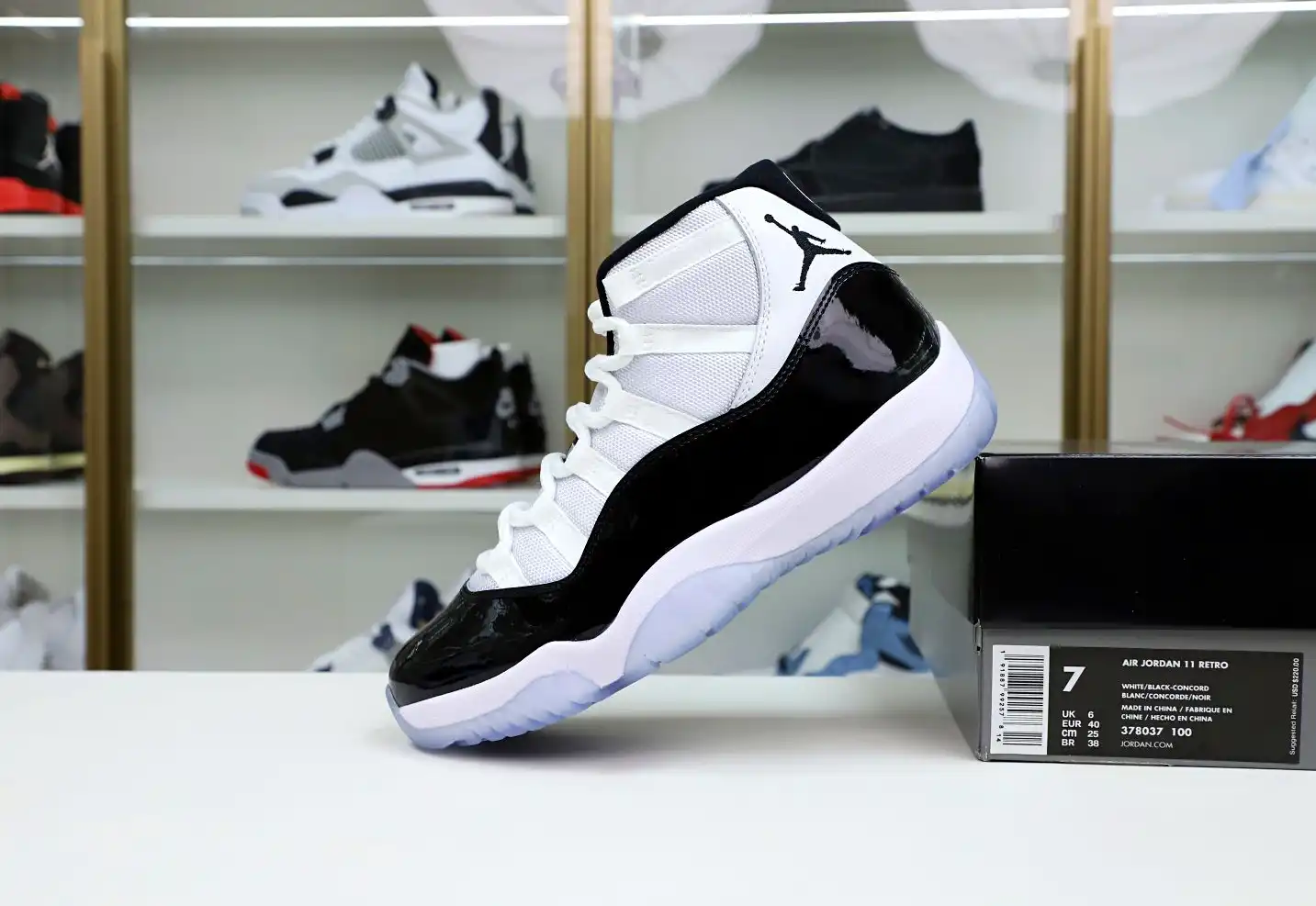 AIR JORDAN 11 RETRO 'CONCORD' 2018