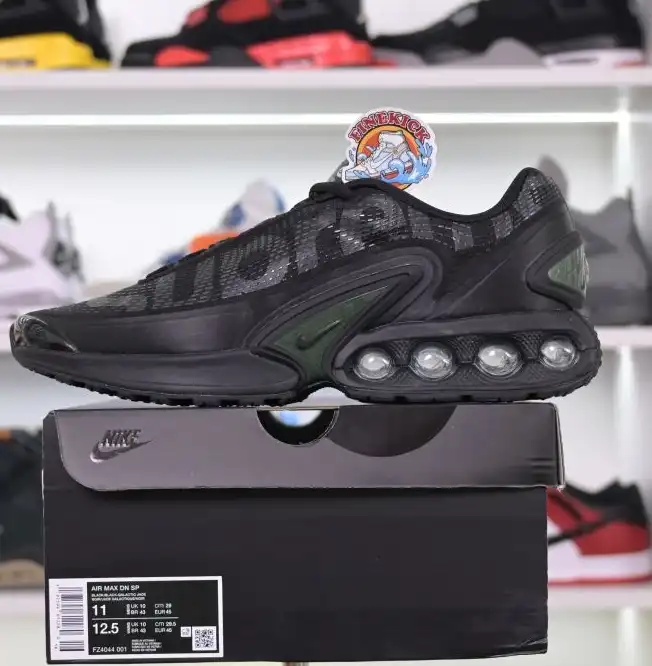 hype Supreme x Nike Air Max Dn