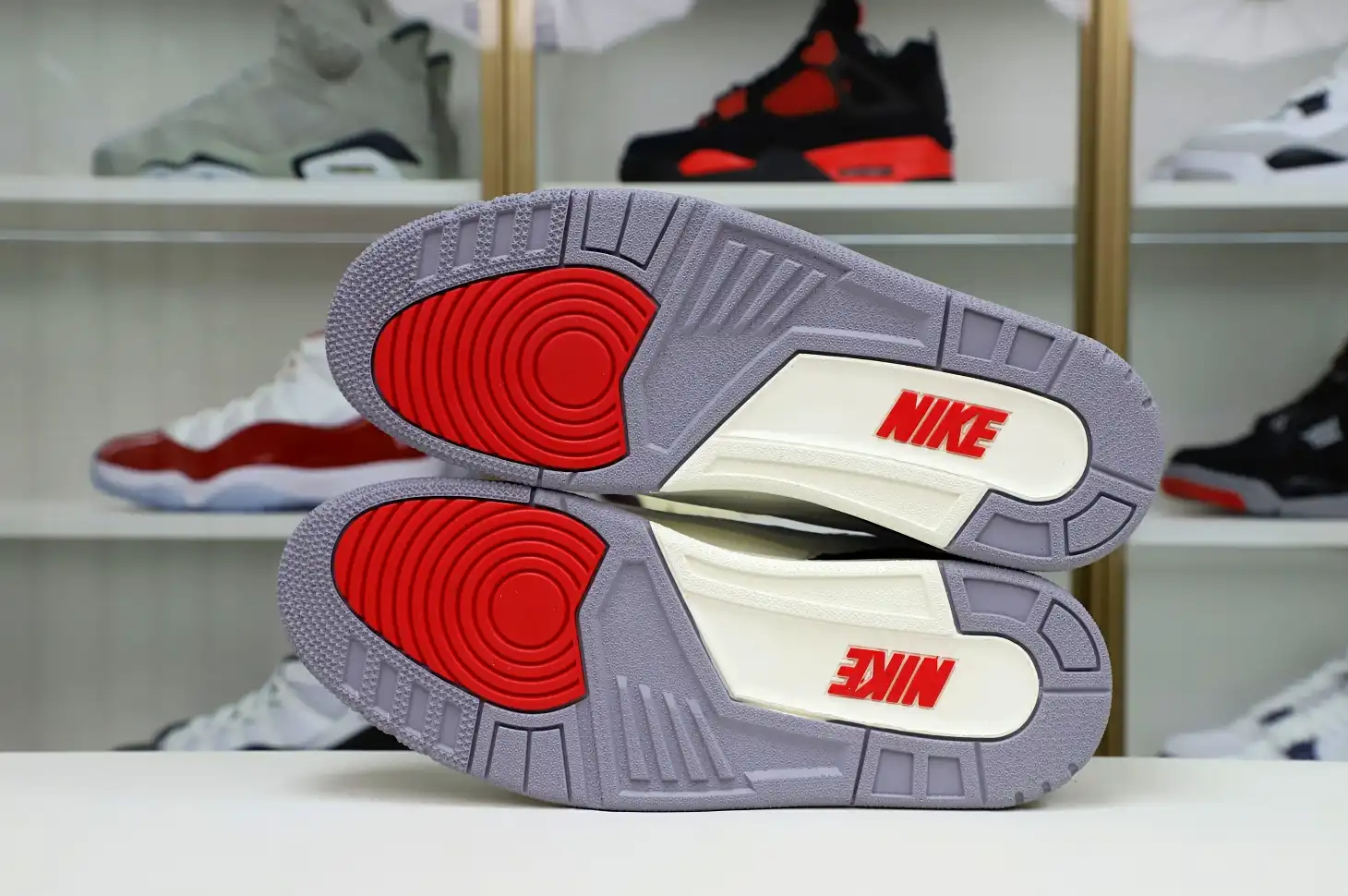 AIR JORDAN 3 