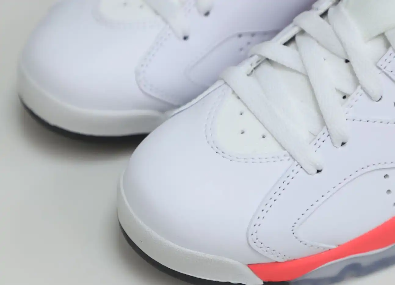 Air Jordan 6 Retroinfrared White