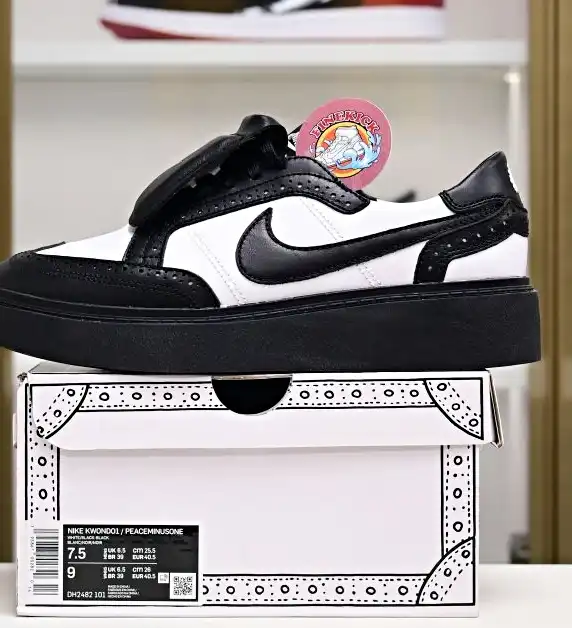 hype Peaceminusone x Nike Kwondo1 4.0