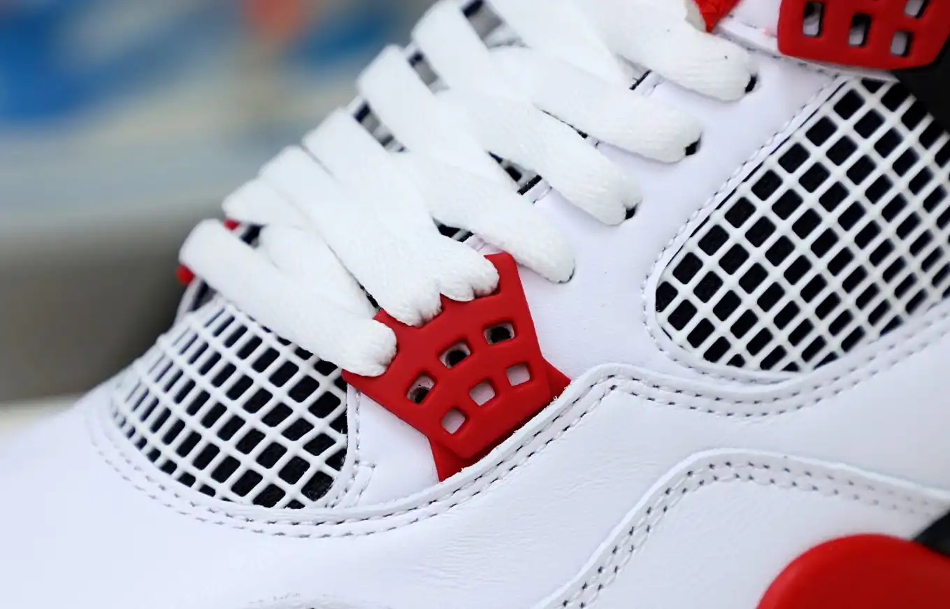 AIR JORDAN 4 RETRO 'FIRE RED' 2012