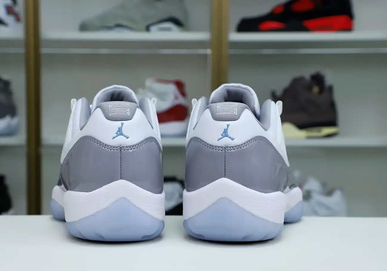 Air Jordan 11 Retro Low 