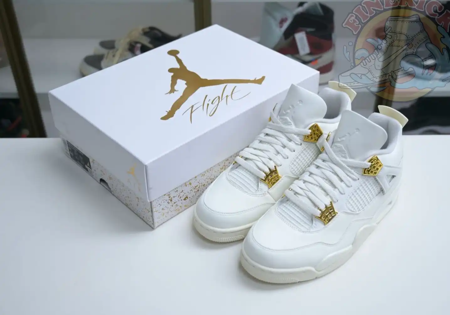 Air Jordan 4