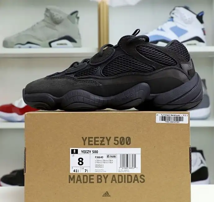 hype yeezy500 F36640