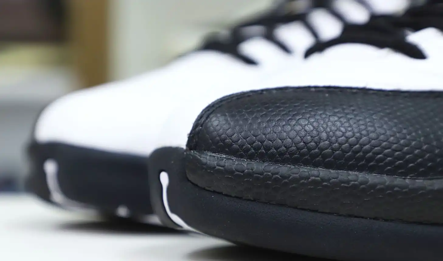 AIR JORDAN 12 RETRO 'ROYALTY'