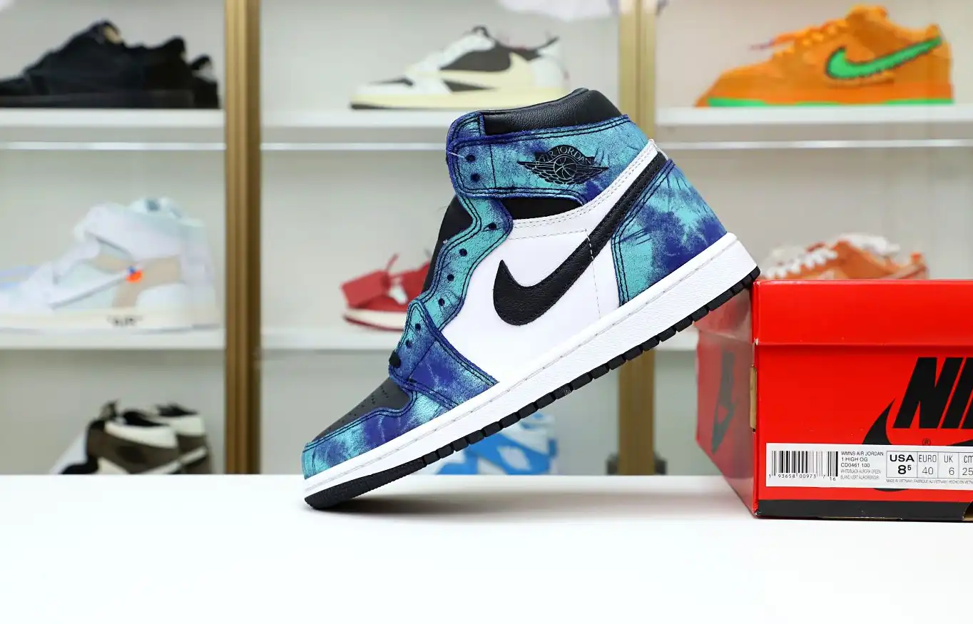 Air Jordan 1 High OG  Tie-Dye