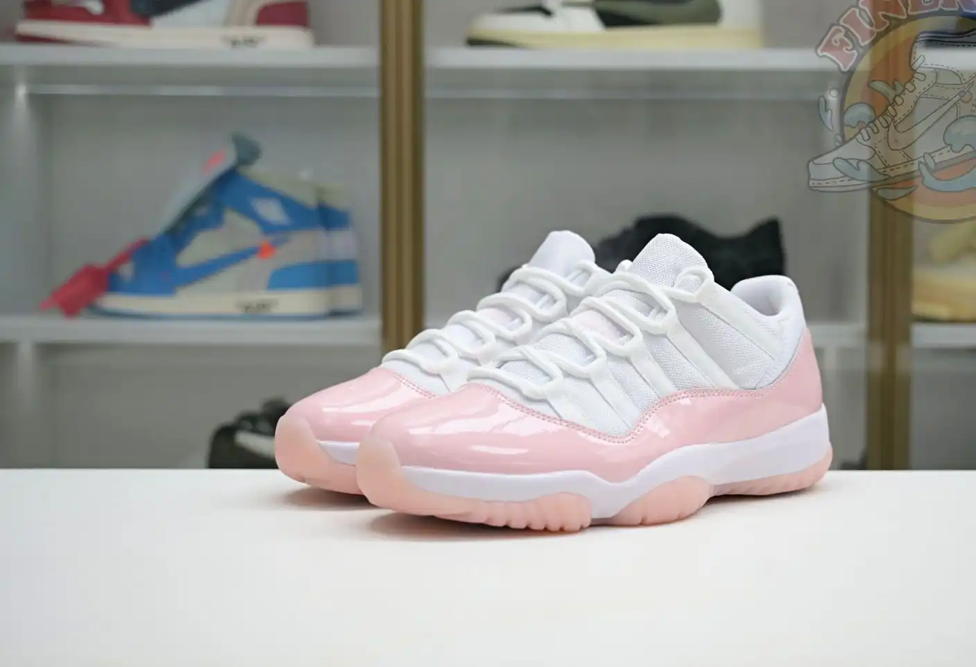 Jordan Air Jordan 11 Low WMNS