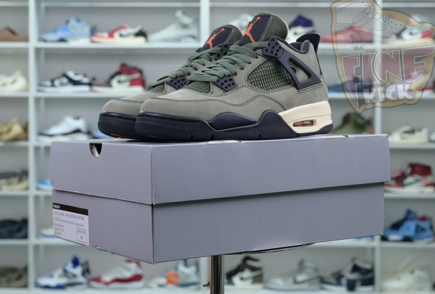 UNDEFEATED x Jordan Air Jordan 4 Retro UNDFTD