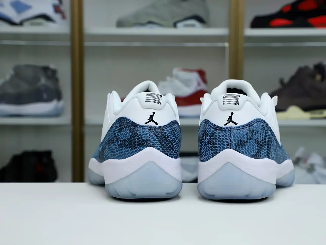 Jordan Air Jordan 11 “navy snakeskin”