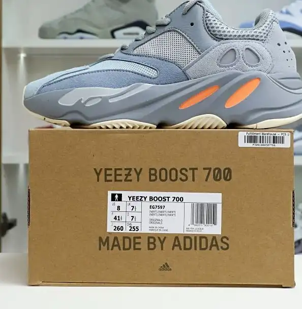 hype YEEZY BOOST 700 'INERTIA'