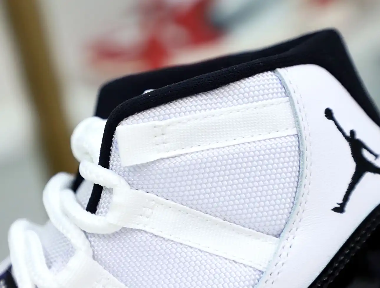 AIR JORDAN 11 RETRO 'CONCORD' 2018