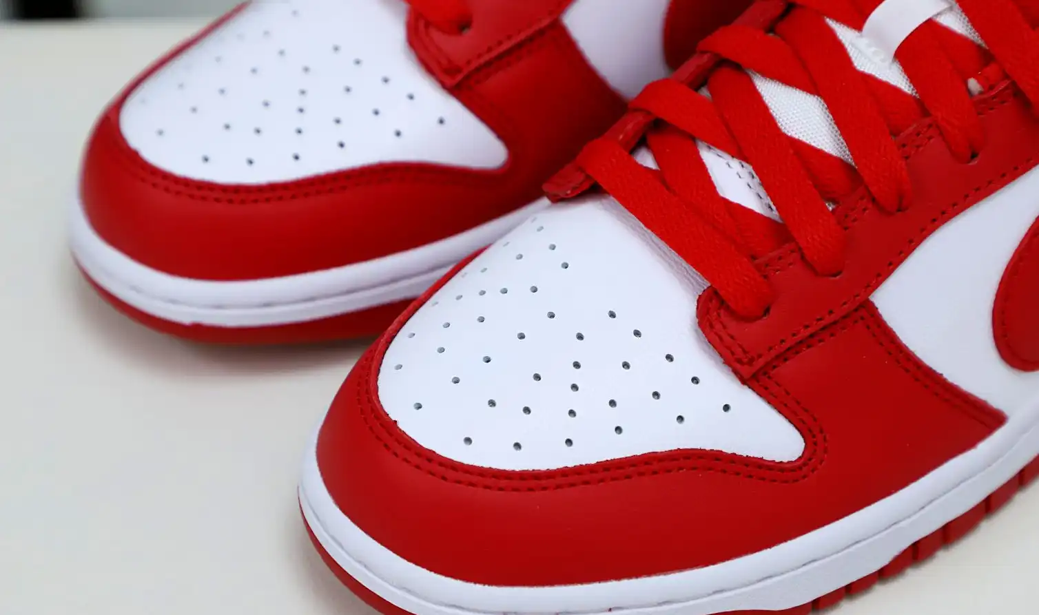 hype DUNK LOW SP RED