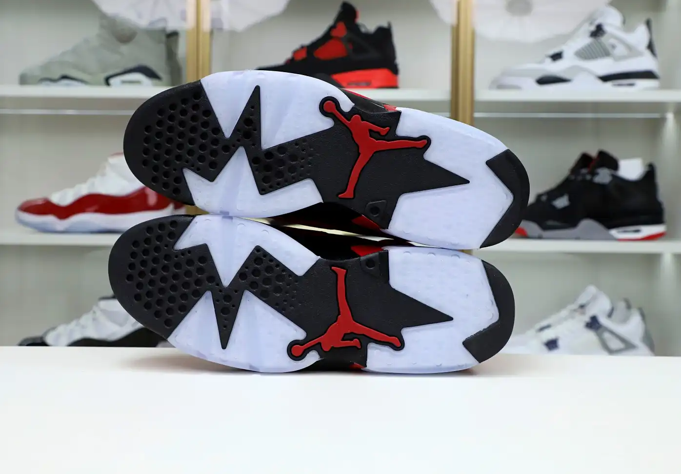 Air Jordan 6 Retro 