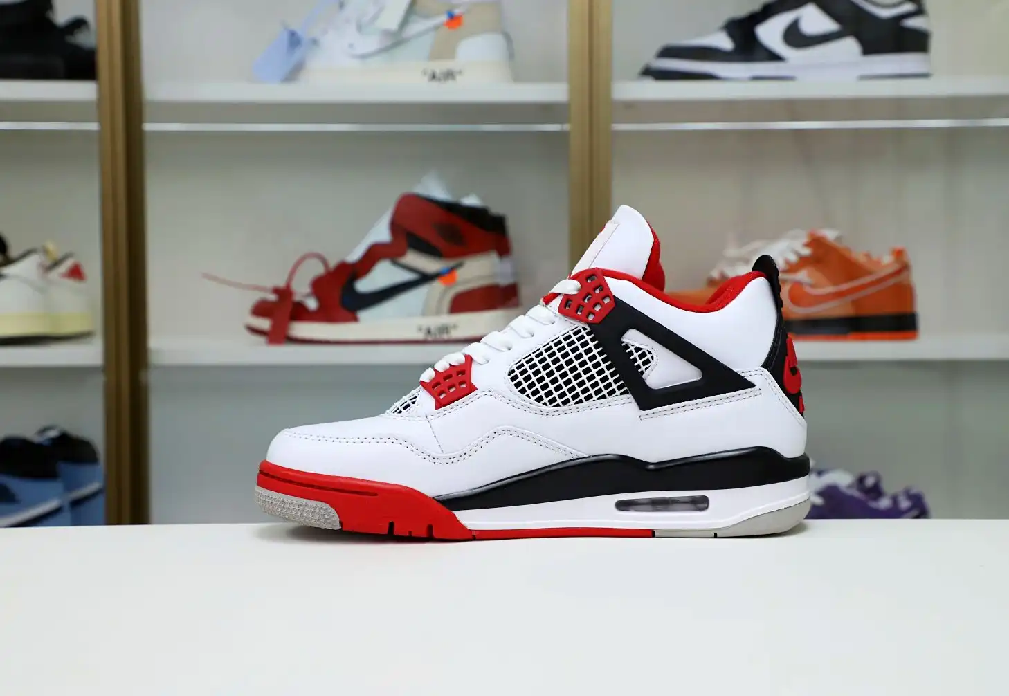 AIR JORDAN 4 RETRO 'FIRE RED' 2012
