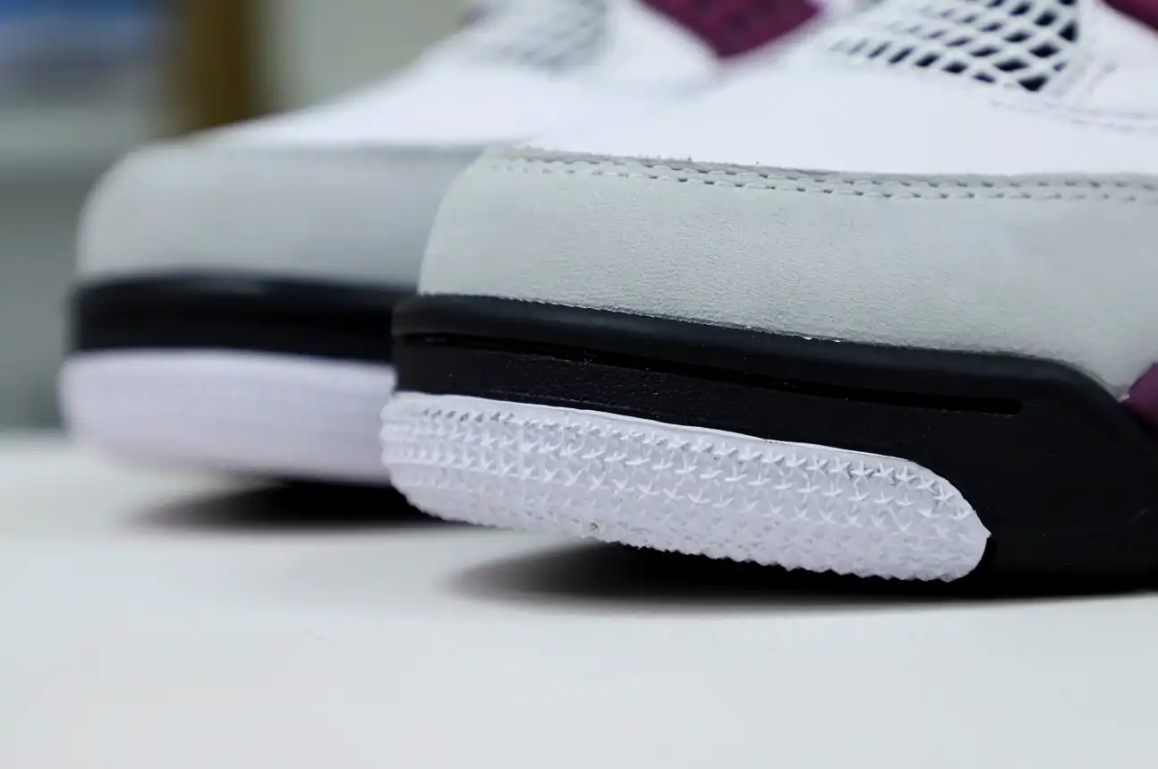 AIR JORDAN PARIS SAINT-GERMAIN X AIR JORDAN 4 RETRO 'BORDEAUX'