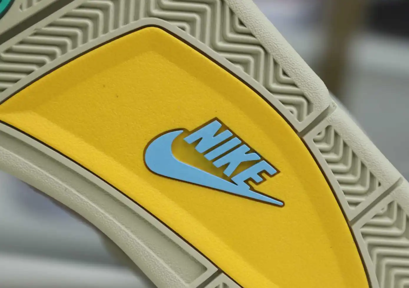 UNION LA X AIR JORDAN 4 RETRO 'TAUPE HAZE'