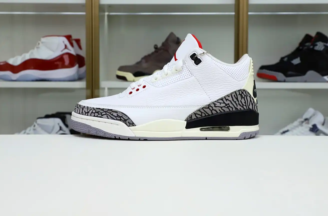 AIR JORDAN 3 