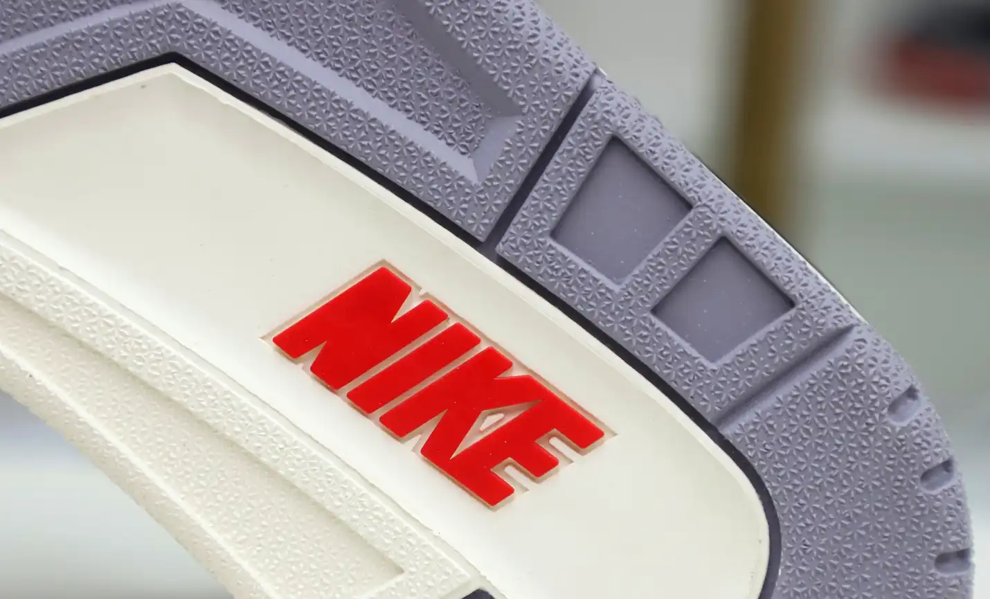 AIR JORDAN 3 