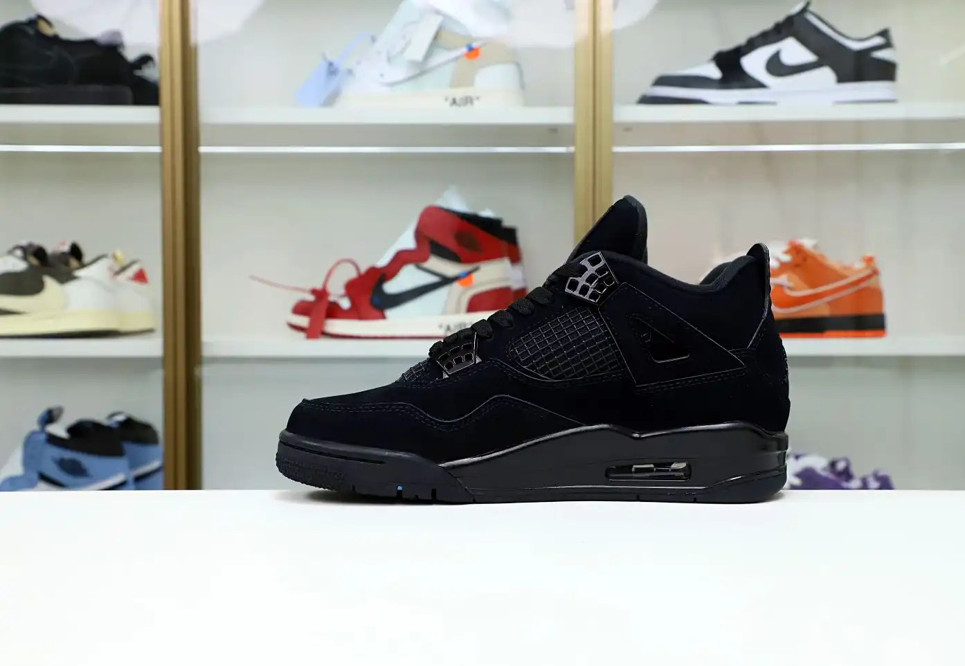 AIR JORDAN 4 RETRO 'BLACK CAT' 2020