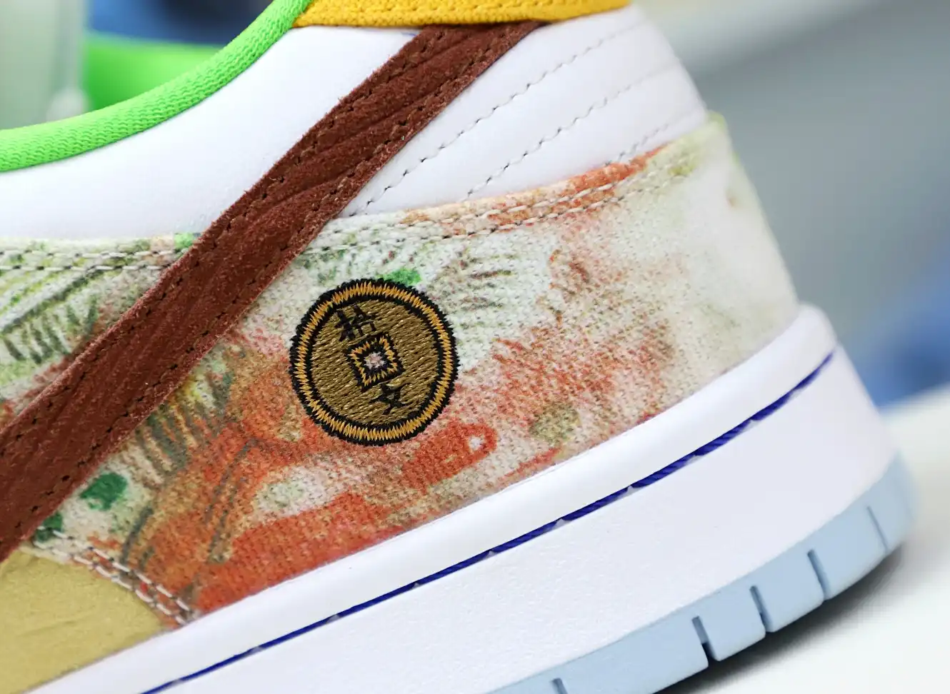 hype JASON DENG X DUNK LOW PRO SB 'STREET HAWKER'