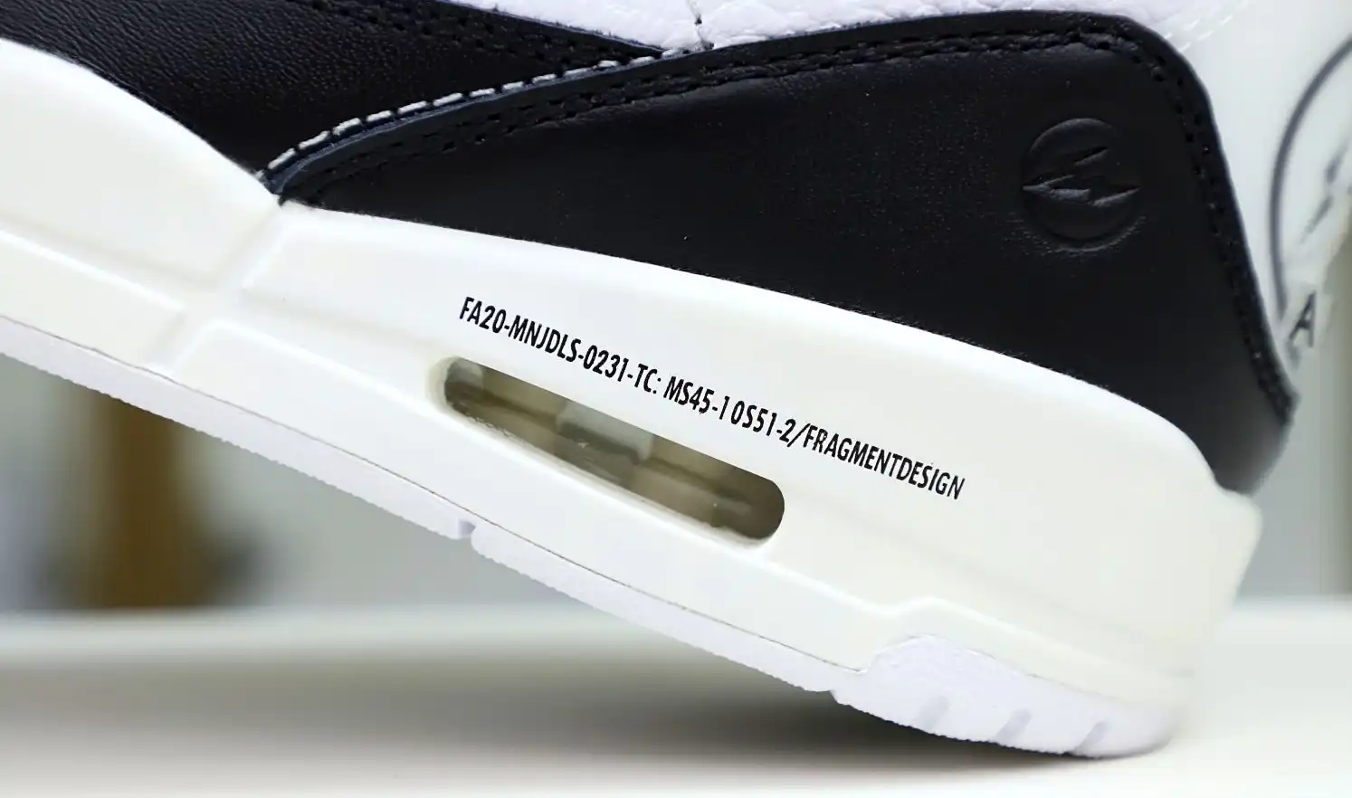 FRAGMENT DESIGN X AIR JORDAN 3 RETRO SP 'WHITE'