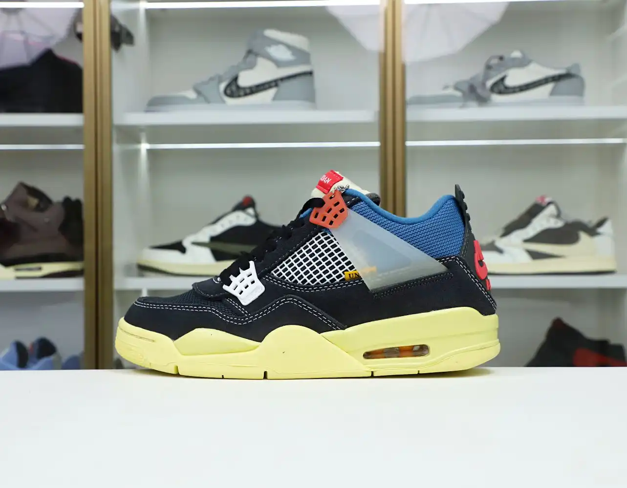 UNION LA X AIR JORDAN 4 RETRO 'OFF NOIR'