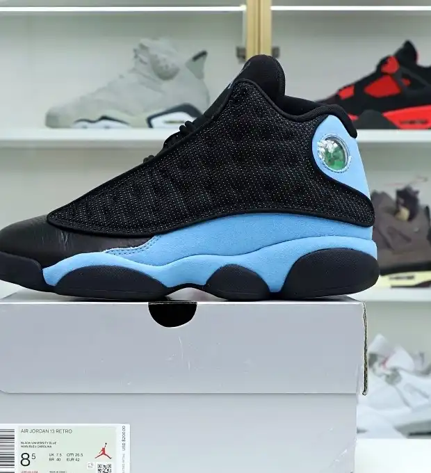 Air Jordan 13 "Black UNC"