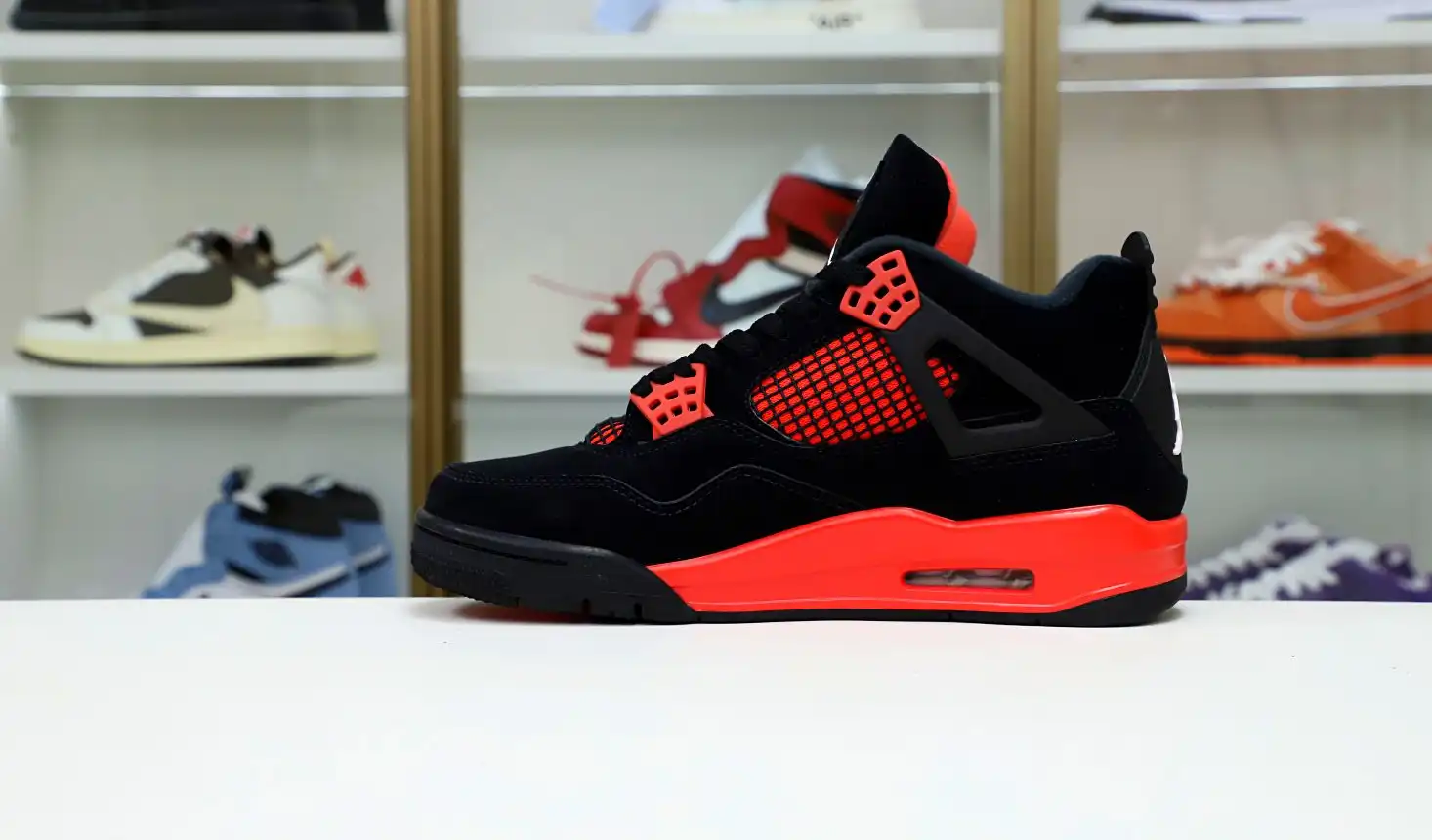 AIR JORDAN 4 RETRO 'RED THUNDER'