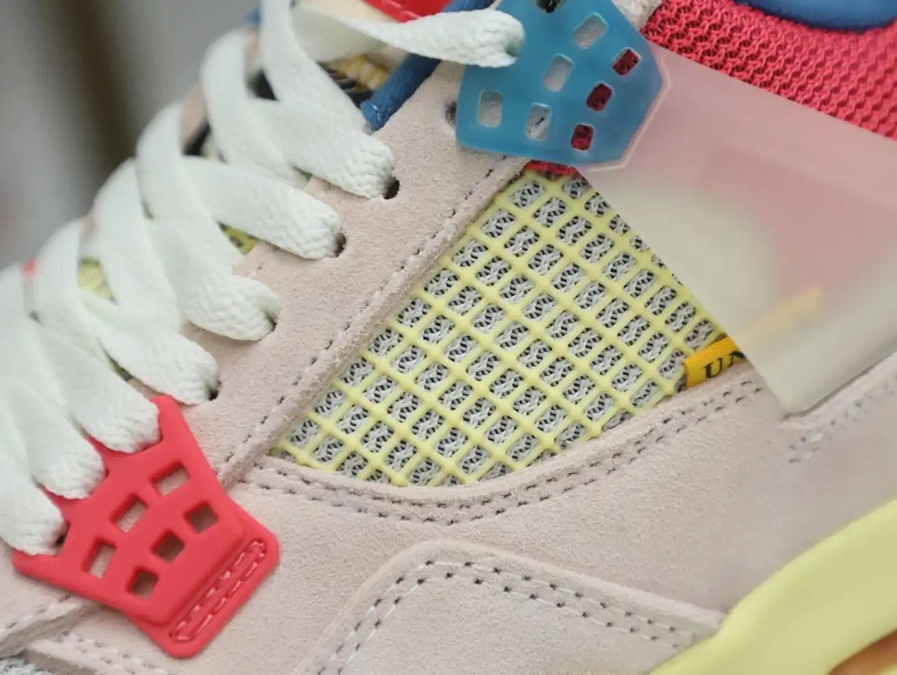 UNION LA X AIR JORDAN 4 RETRO 'GUAVA ICE'