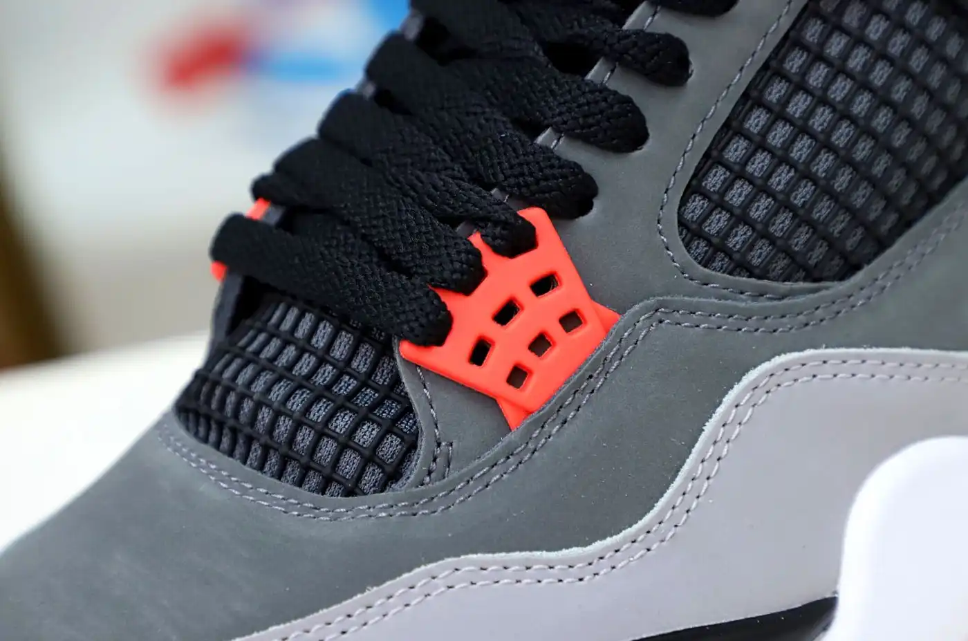 AIR JORDAN 4 INFRARED