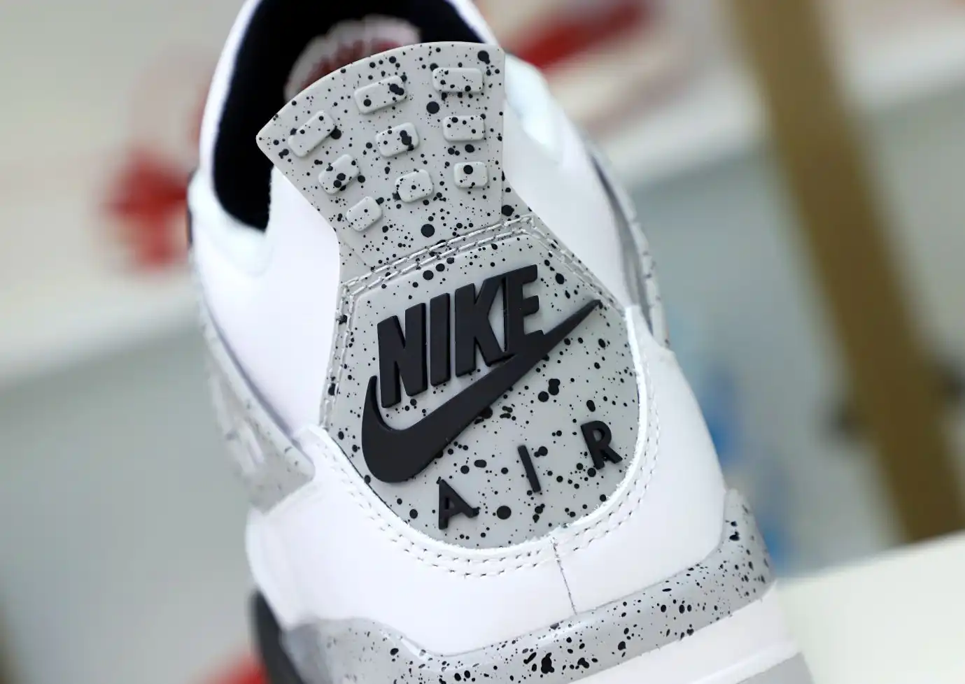 Air Jordan 4 Retro White Cement