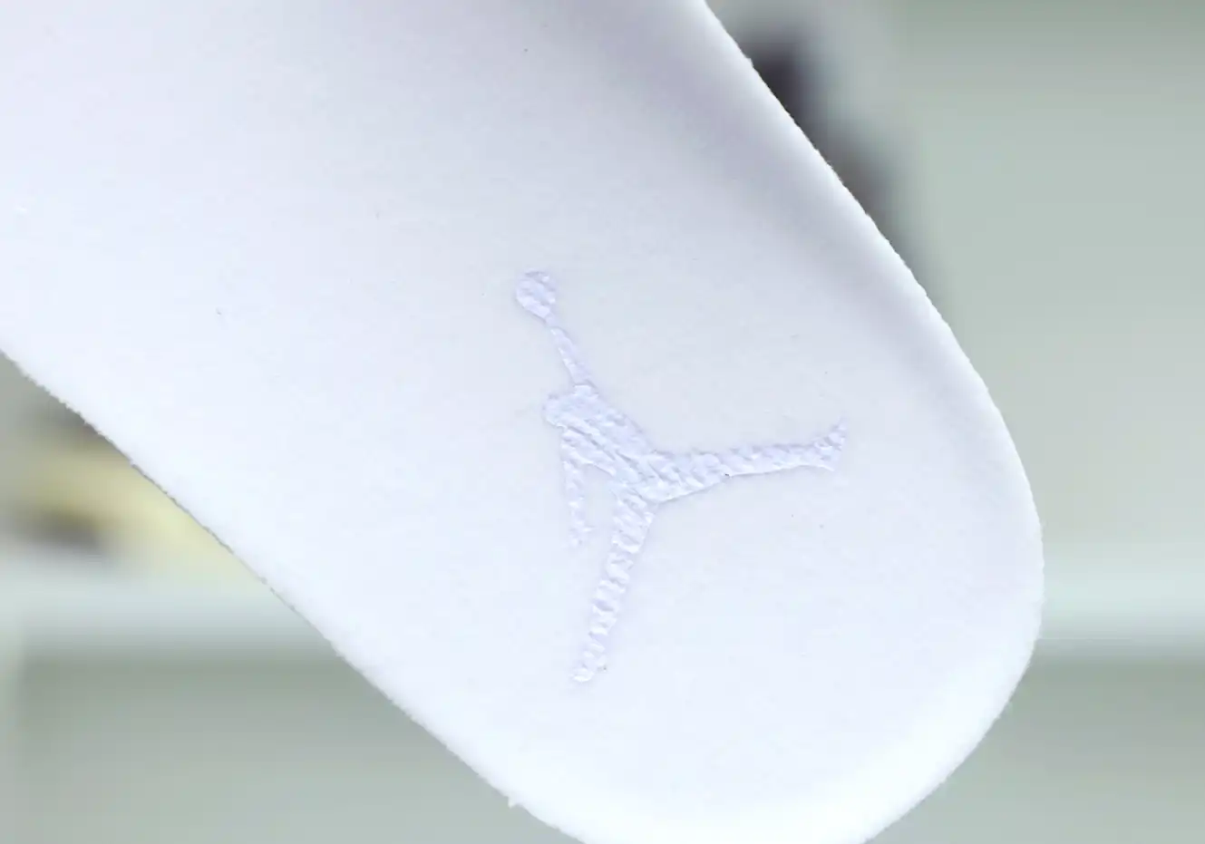 AIR JORDAN 11 LOW PURE VIOLET