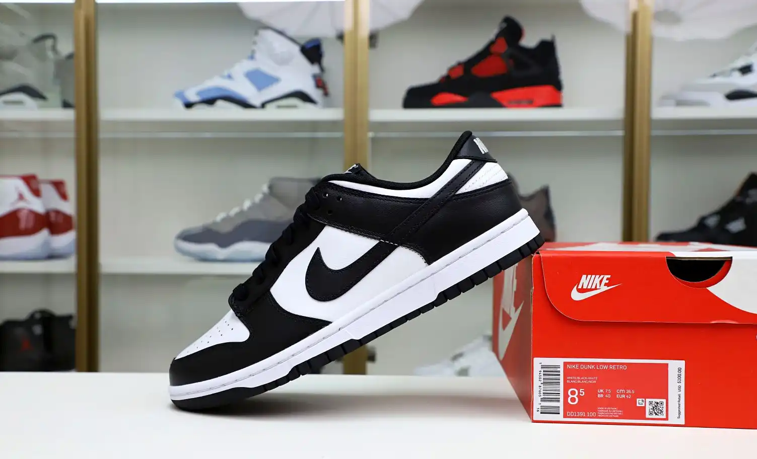 hype DUNK LOW PANDA 'BLACK WHITE'